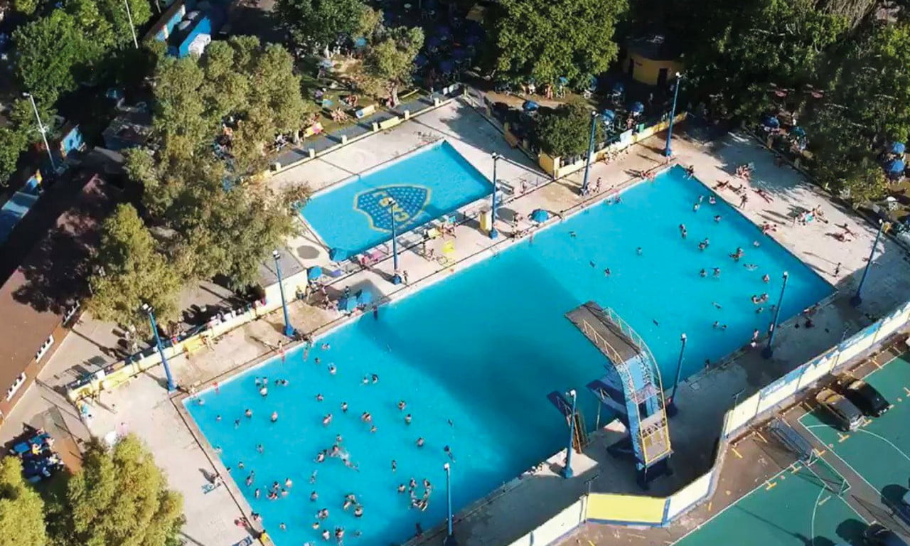 Pileta del polideportivo de Boca.